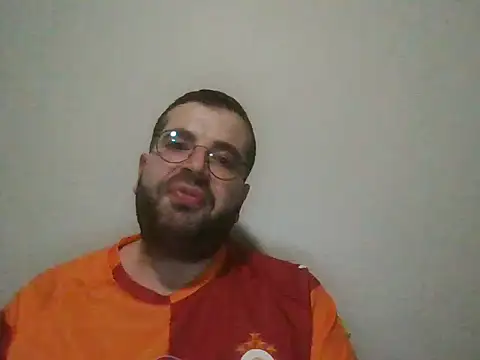 Snapshot of kkadam1 chatting on 04.20.26 kkadam1 online show from 04.20.26