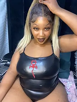 THICKBARBIE32 online show from 07.26.26