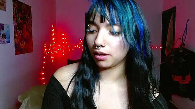 Snapshot of _Veronicaa_ chatting on 04.22.26 Veronicaa online show from 04.22.26