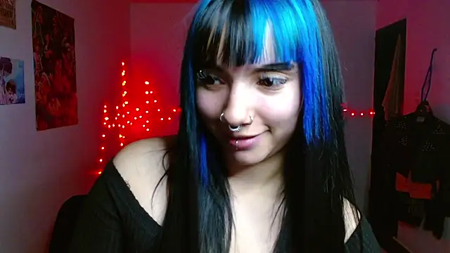 Snapshot of _Veronicaa_ chatting on 04.30.26 Veronicaa online show from 04.30.26