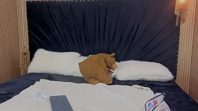 Megan-Horney- online show from 04.16.26