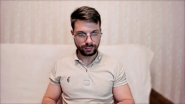 Snapshot of Tony_Wolf chatting on 05.06.26 Tony Wolf online show from 05.06.26