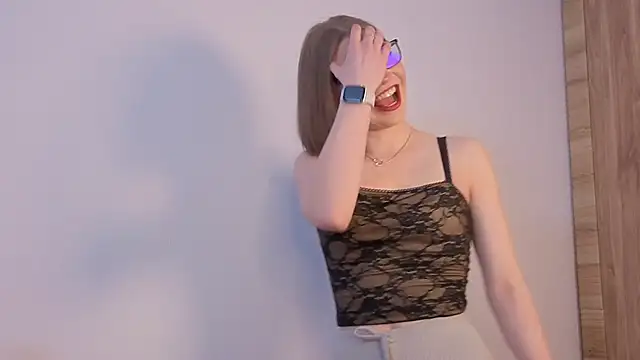 Snapshot of JeaneneWoltz chatting on 03.02.26 JeaneneWoltz online show from 03.02.26