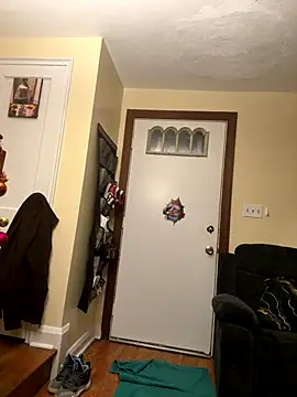 prettichocolate online show from 12.16.25