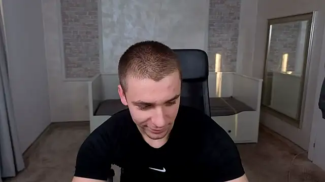 Snapshot of KellenWest chatting on 05.01.26 KellenWest online show from 05.01.26