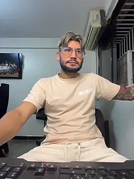 thedragonboyxxx online show from 03.25.26