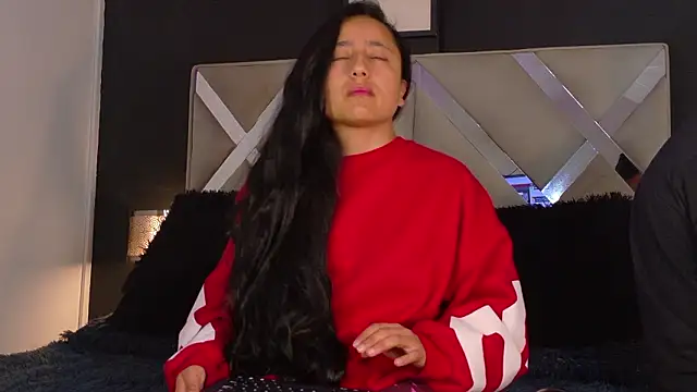 Ithan Skin online show from 03.06.26