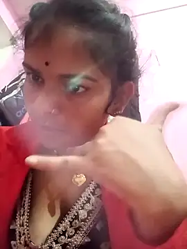 Snapshot of Uma_pande chatting on 02.11.26 Uma pande online show from 02.11.26