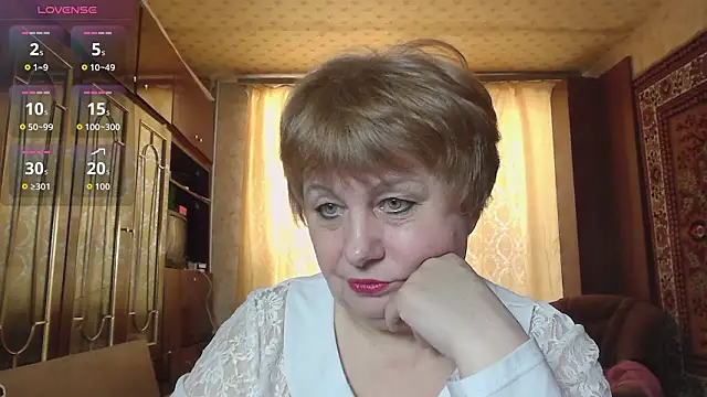 Snapshot of Casey_peach chatting on 03.07.26 Casey peach online show from 03.07.26