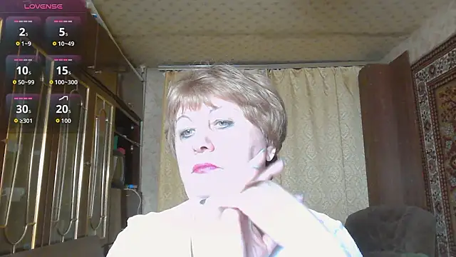 Snapshot of Casey_peach chatting on 03.10.26 Casey peach online show from 03.10.26