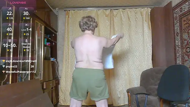 Snapshot of Casey_peach chatting on 03.28.26 Casey peach online show from 03.28.26