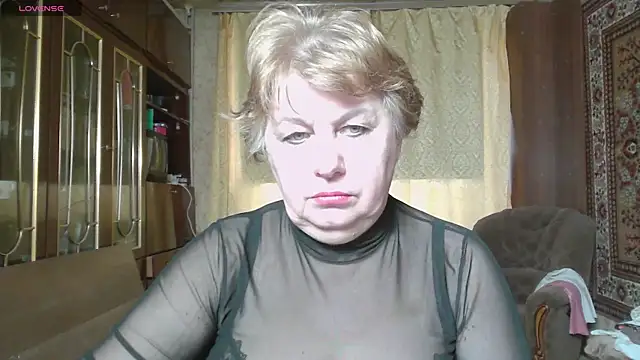 Snapshot of Casey_peach chatting on 03.29.26 Casey peach online show from 03.29.26