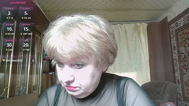 Snapshot of Casey_peach chatting on 04.02.26 Casey peach online show from 04.02.26