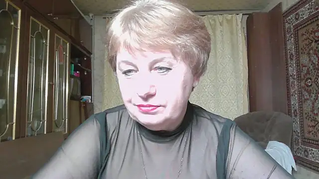 Snapshot of Casey_peach chatting on 05.02.26 Casey peach online show from 05.02.26