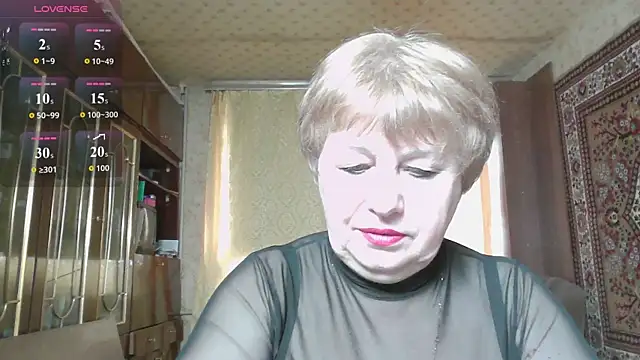 Snapshot of Casey_peach chatting on 05.04.26 Casey peach online show from 05.04.26