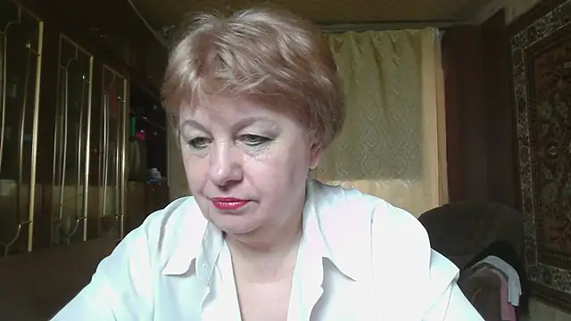 Snapshot of Casey_peach chatting on 05.19.26 Casey peach online show from 05.19.26