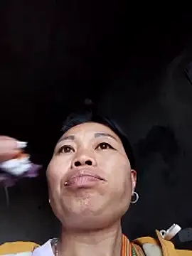 Snapshot of Maikha08 chatting on 01.18.26 Maikha08 online show from 01.18.26