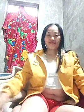 Snapshot of Maikha08 chatting on 02.11.26 Maikha08 online show from 02.11.26