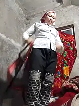 Snapshot of Maikha08 chatting on 02.17.26 Maikha08 online show from 02.17.26