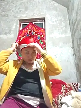 Snapshot of Maikha08 chatting on 02.19.26 Maikha08 online show from 02.19.26