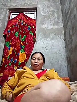 Snapshot of Maikha08 chatting on 02.23.26 Maikha08 online show from 02.23.26