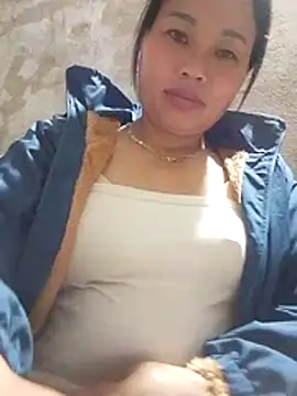 Snapshot of Maikha08 chatting on 02.24.26 Maikha08 online show from 02.24.26