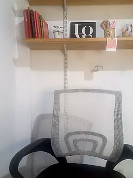 SofiEsteves online show from 03.04.26