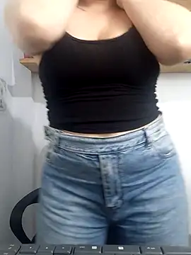 SofiEsteves online show from 03.26.26