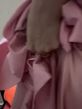 Snapshot of bi_biii chatting on 04.06.26 bi biii online show from 04.06.26