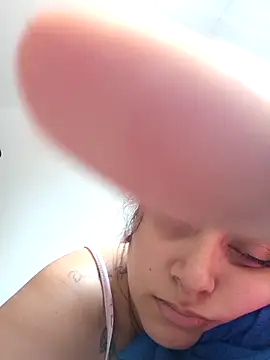 latin mommy  online show from 03.27.26