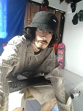 sk8-boy online show from 01.17.26