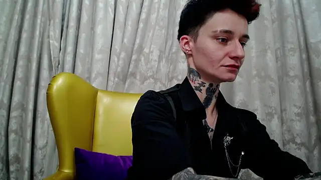 Snapshot of KennyXSX chatting on 04.09.26 KennyXSX online show from 04.09.26