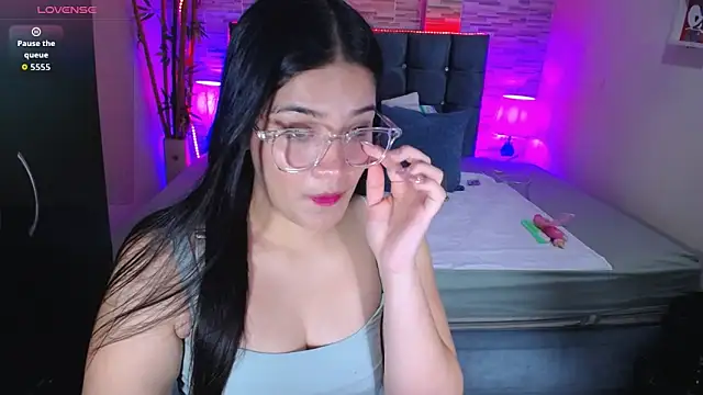 Valeri hot22 online show from 03.30.26