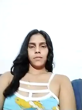 Snapshot of Emily_hot26 chatting on 12.17.25 Emily hot26 online show from 12.17.25