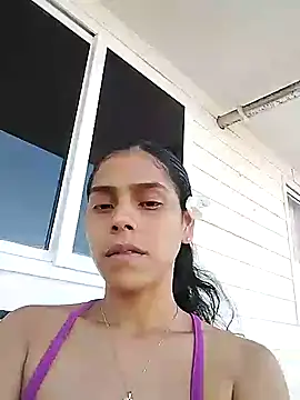 Snapshot of Emily_hot26 chatting on 03.08.26 Emily hot26 online show from 03.08.26