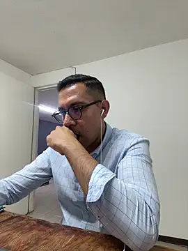 AdrianGarcia89 online show from 06.03.26