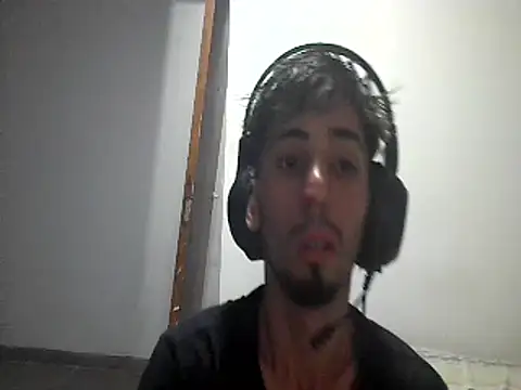 Snapshot of Franalbera chatting on 03.08.26 Franalbera online show from 03.08.26