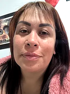 Snapshot of Natymendoza998 chatting on 04.29.26 Natymendoza998 online show from 04.29.26