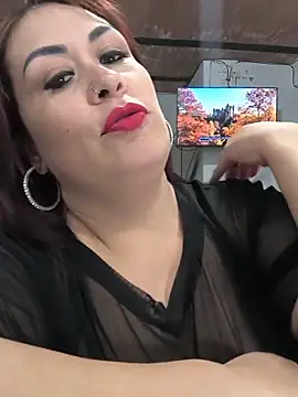 Snapshot of Natymendoza998 chatting on 05.21.26 Natymendoza998 online show from 05.21.26