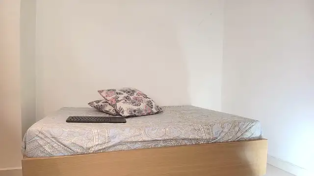 saramaartinez online show from 02.09.26