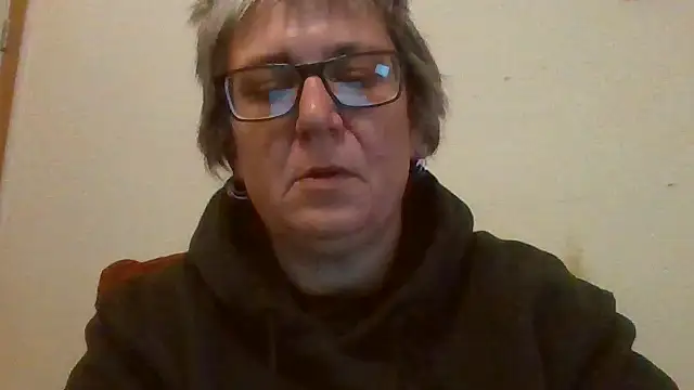 becky1111 online show from 04.23.26