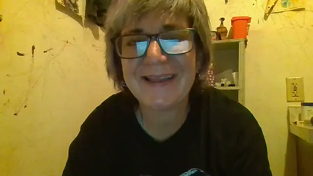becky1111 online show from 07.04.26