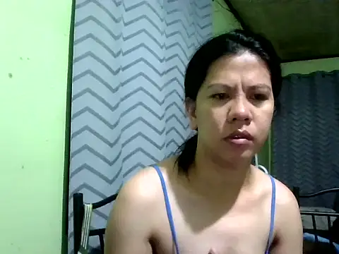 Snapshot of annawet chatting on 09.20.25 annawet online show from 09.20.25