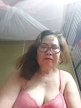 Snapshot of cuncon7700 chatting on 04.04.26 cuncon7700 online show from 04.04.26