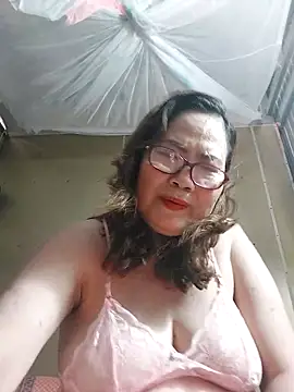 Snapshot of cuncon7700 chatting on 04.10.26 cuncon7700 online show from 04.10.26