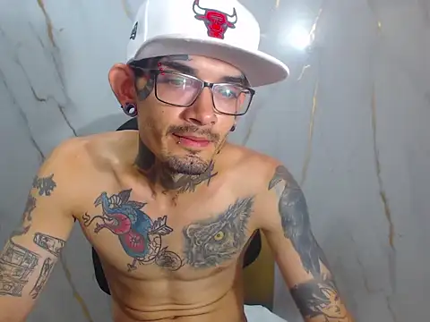 Boy tatto77 online show from 04.04.26