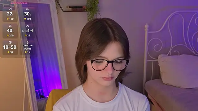 LetoriaNotley online show from 02.15.26