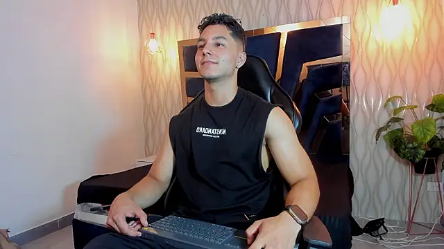 Noah Clarkk online show from 03.28.26