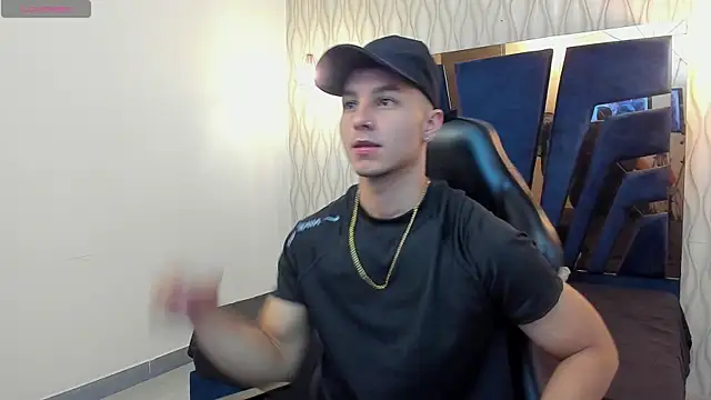 Snapshot of Noah_Clarkk chatting on 05.04.26 Noah Clarkk online show from 05.04.26