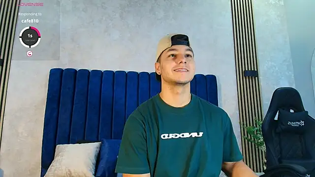 Snapshot of Noah_Clarkk chatting on 05.18.26 Noah Clarkk online show from 05.18.26